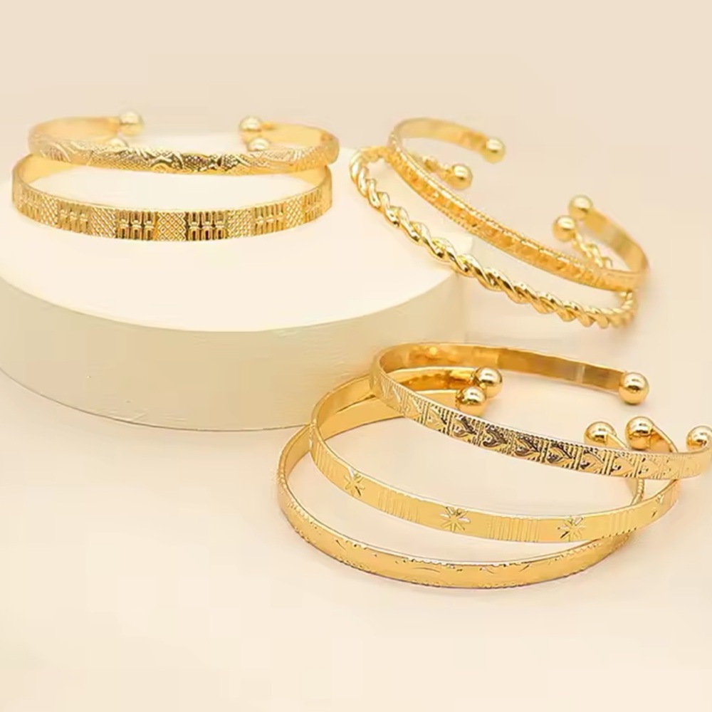 Sole - 3 Pcs Set Bohemian Vintage Metal Gold Bracelets